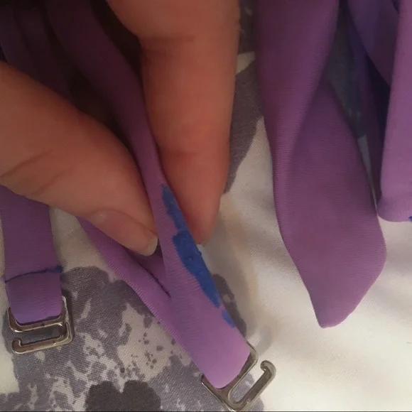 Purple strapless Rae bikini top - Picture 5 of 5